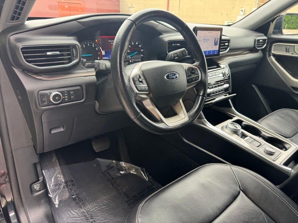 Ford Explorer  2021