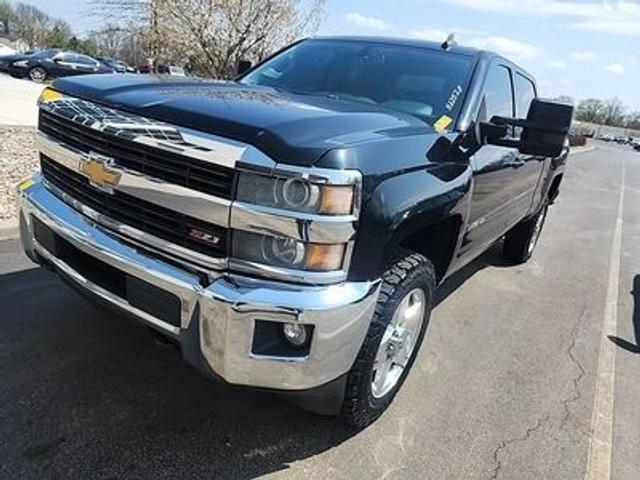 Black 2015 Chevrolet Silverado 2500HD LT Crew Cab 4WD Pickup Truck Four-Wheel Drive 6-Speed Automatic Overdrive