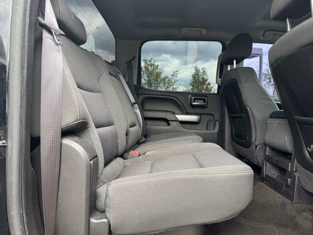 Chevrolet Silverado 2500HD Built After Aug 14  2015