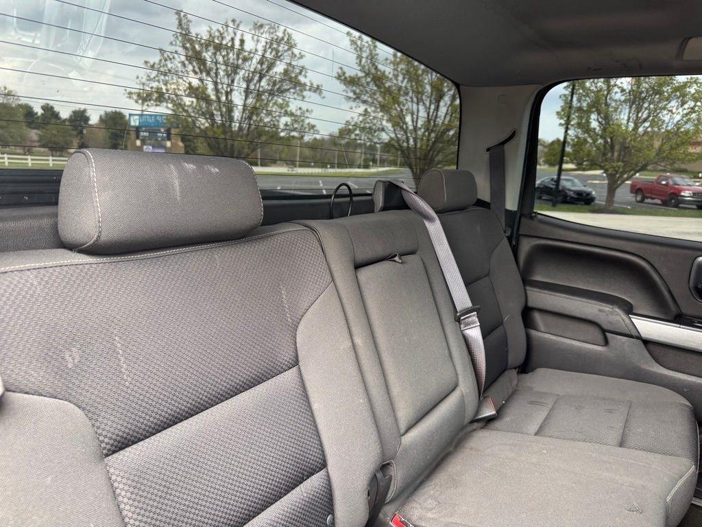 Chevrolet Silverado 2500HD Built After Aug 14  2015