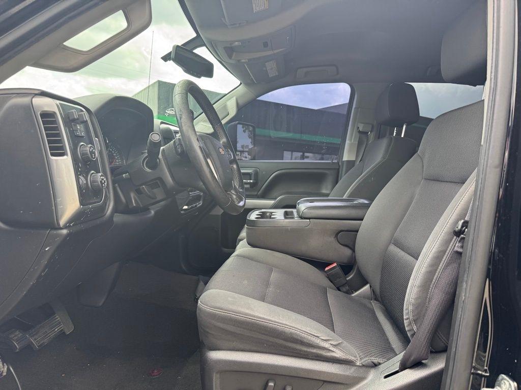 Chevrolet Silverado 2500HD Built After Aug 14  2015