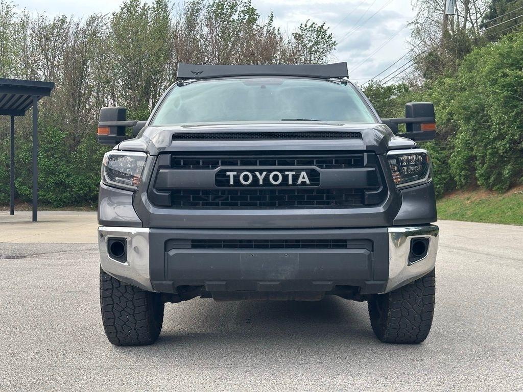 Toyota Tundra 4WD Truck  2014