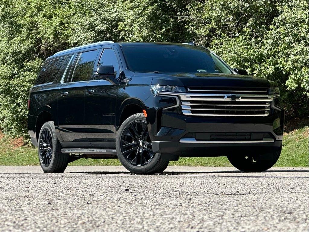 Chevrolet Suburban  2021