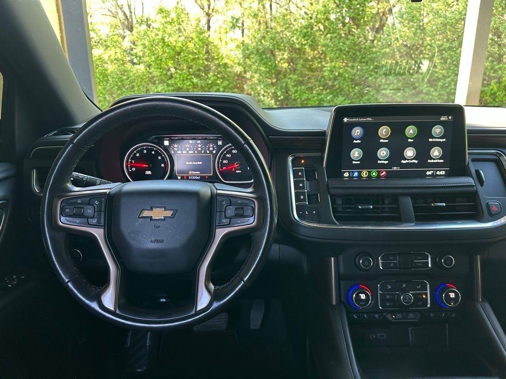 Chevrolet Suburban  2021