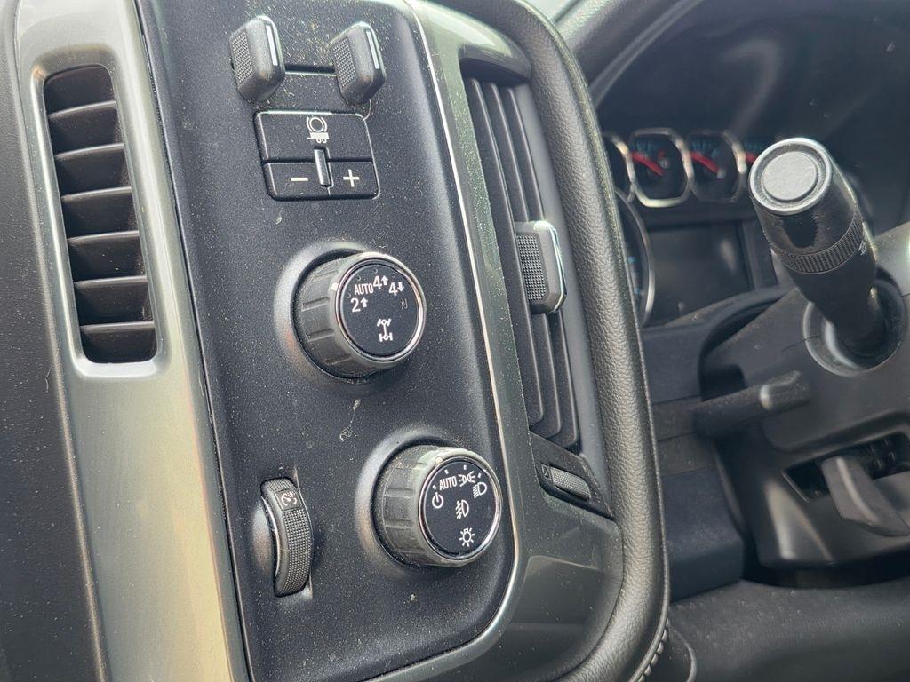 Chevrolet Silverado 1500  2018