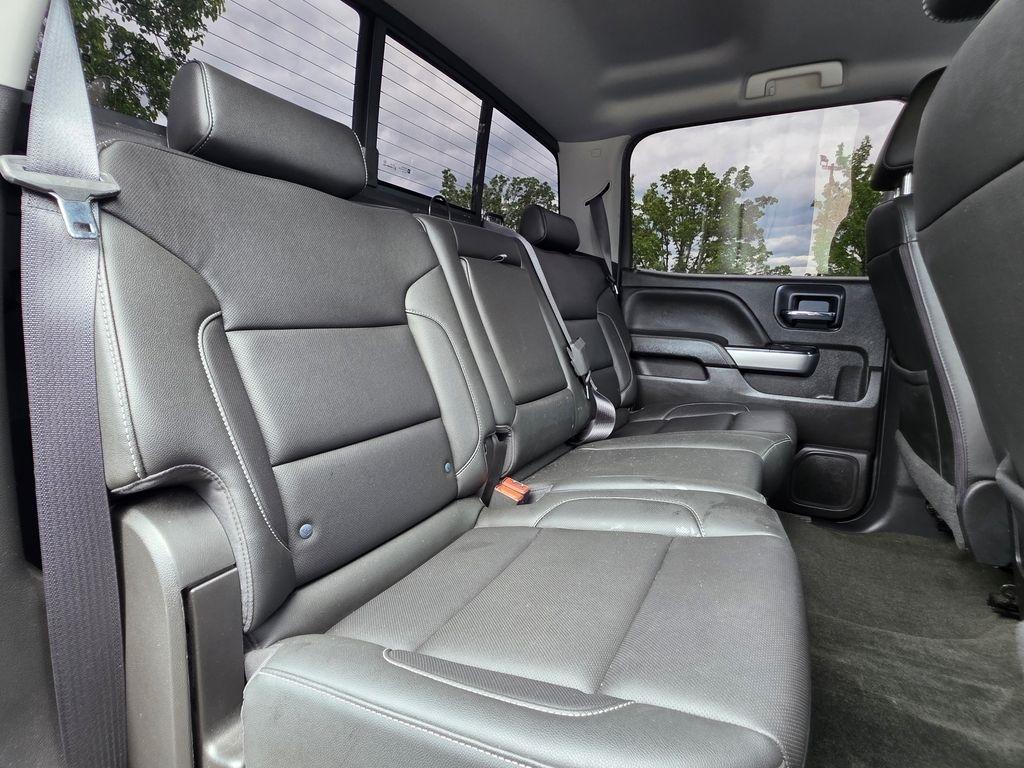 Chevrolet Silverado 1500  2018