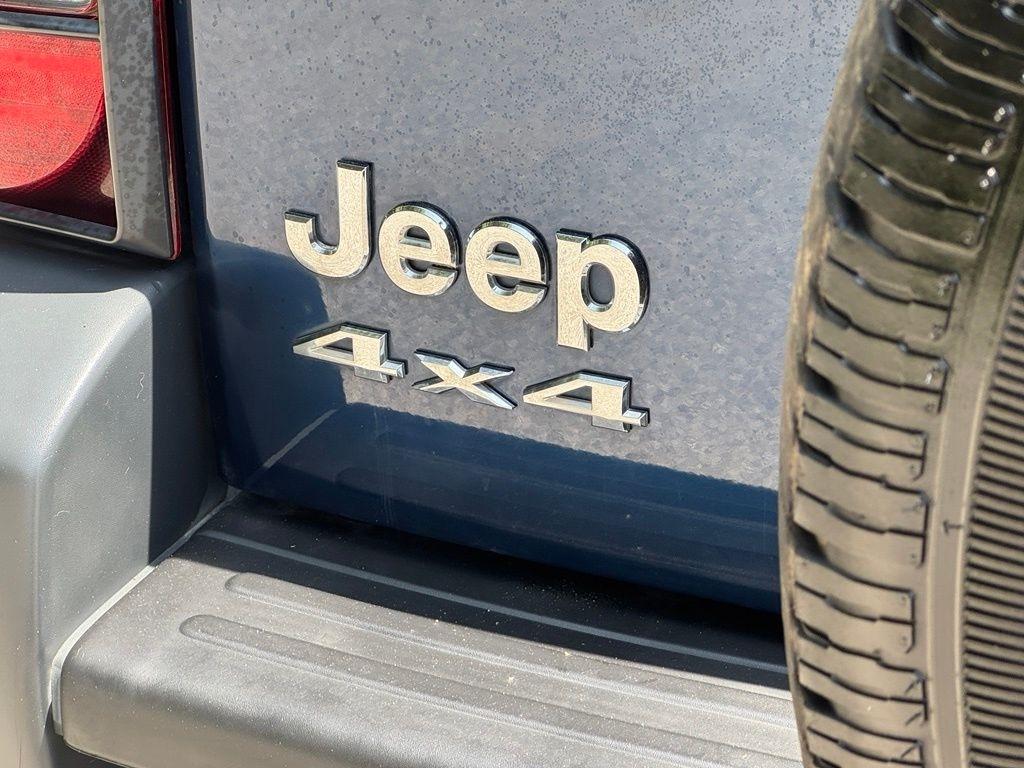 Jeep Liberty  2005