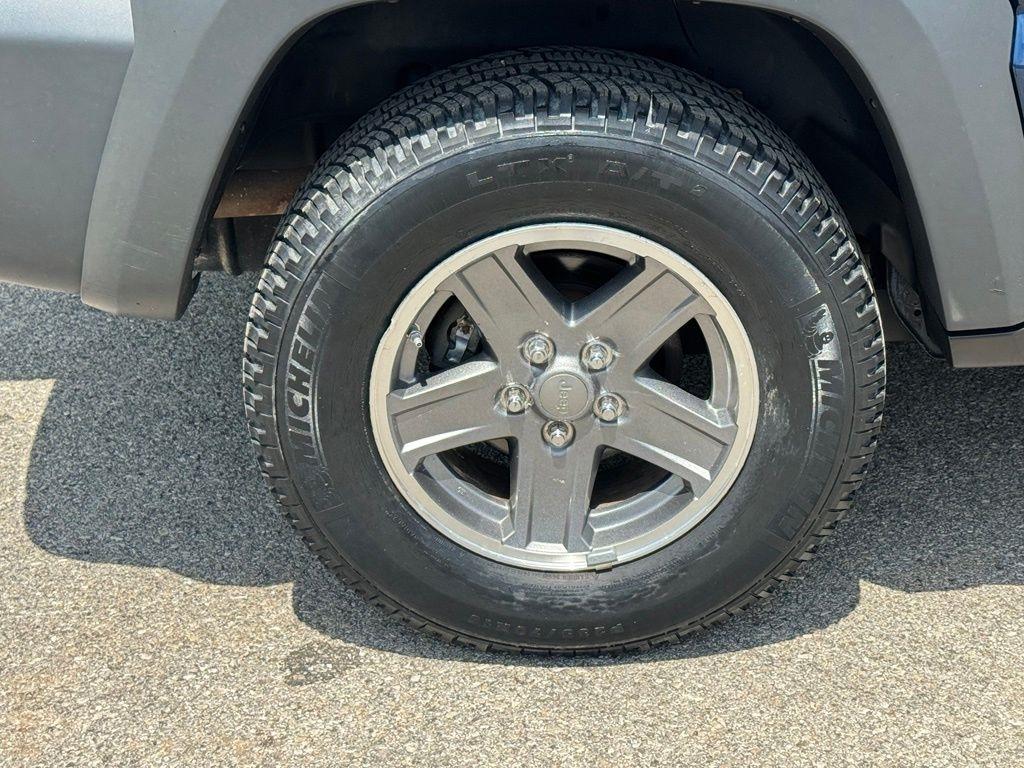Jeep Liberty  2005