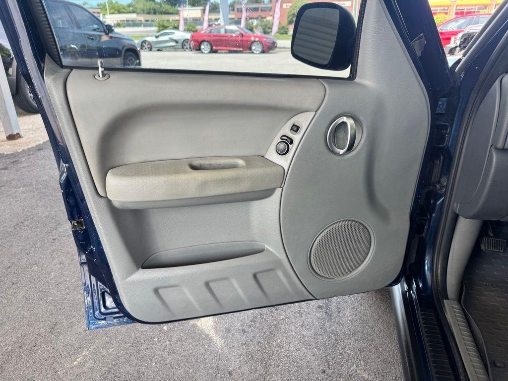 Jeep Liberty  2005