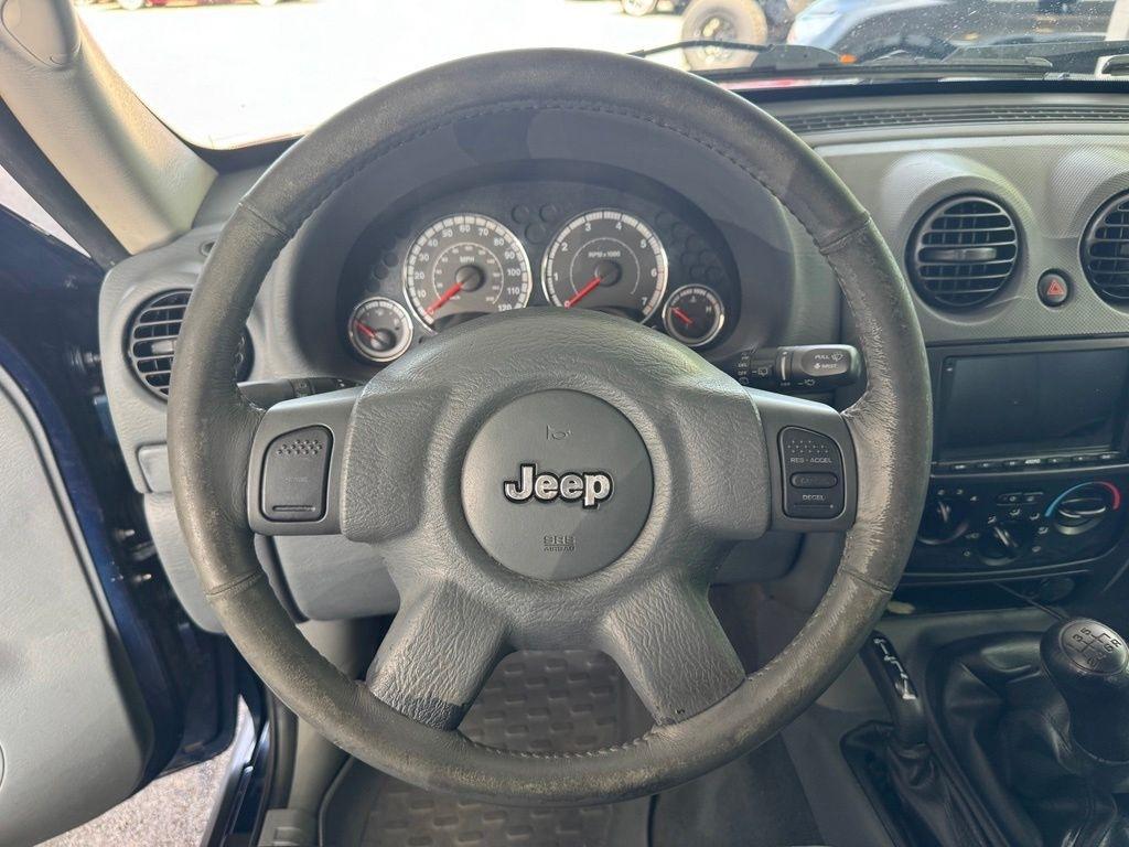 Jeep Liberty  2005