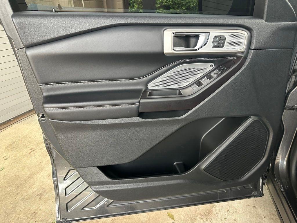 Ford Explorer  2020
