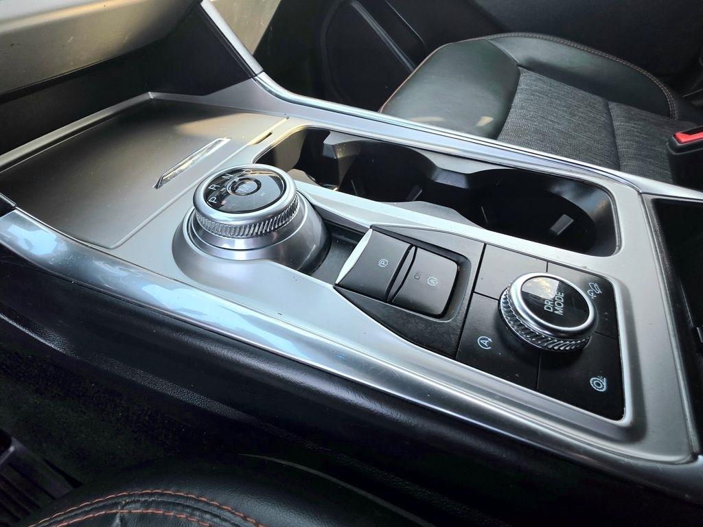 Ford Explorer  2021
