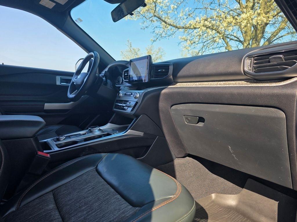 Ford Explorer  2021