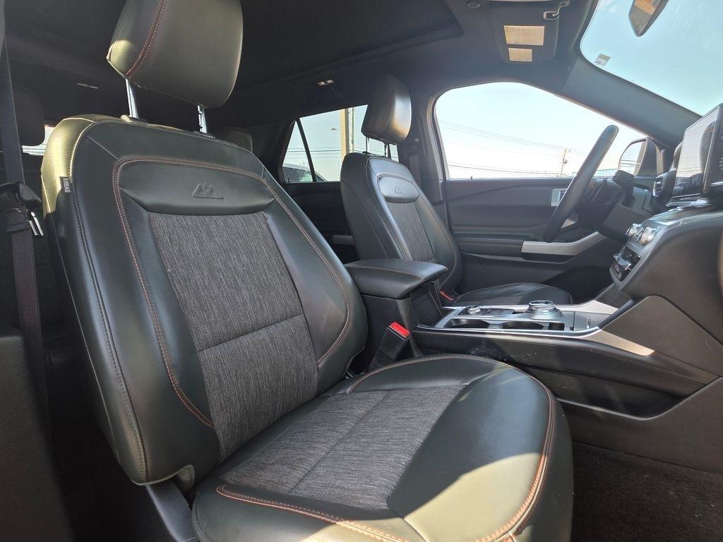 Ford Explorer  2021