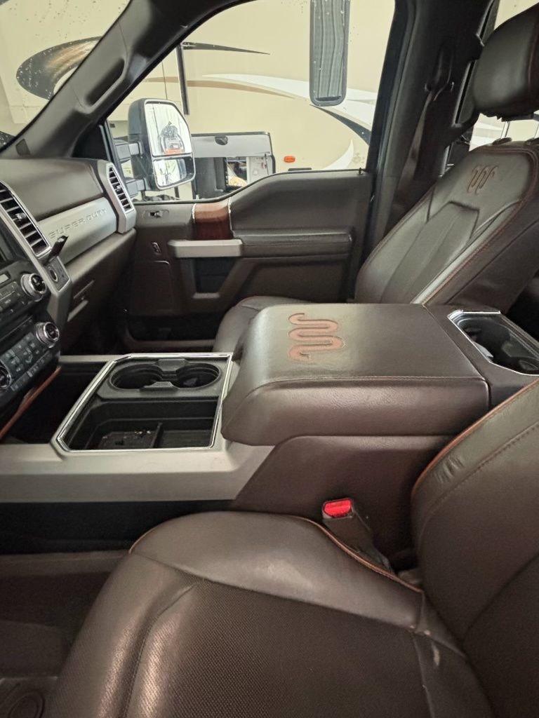 Ford Super Duty F-250 SRW  2017