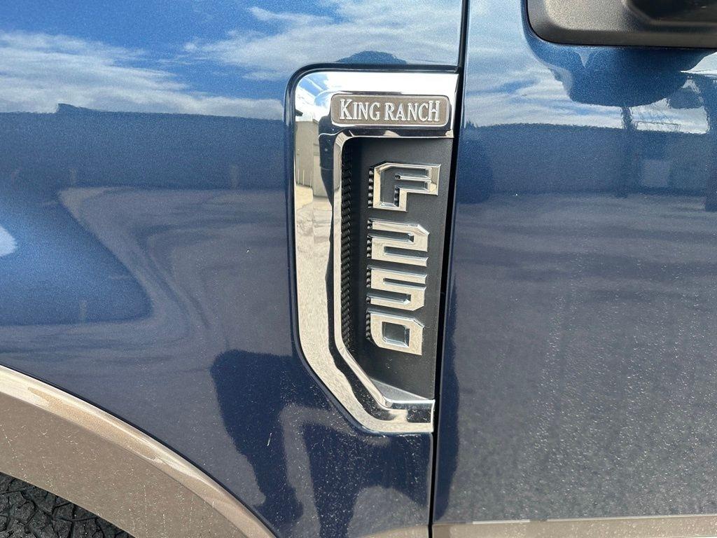 Ford Super Duty F-250 SRW  2017