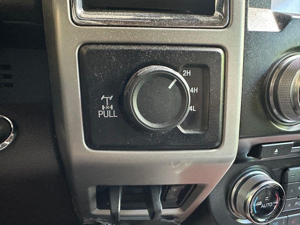 Ford Super Duty F-250 SRW  2017
