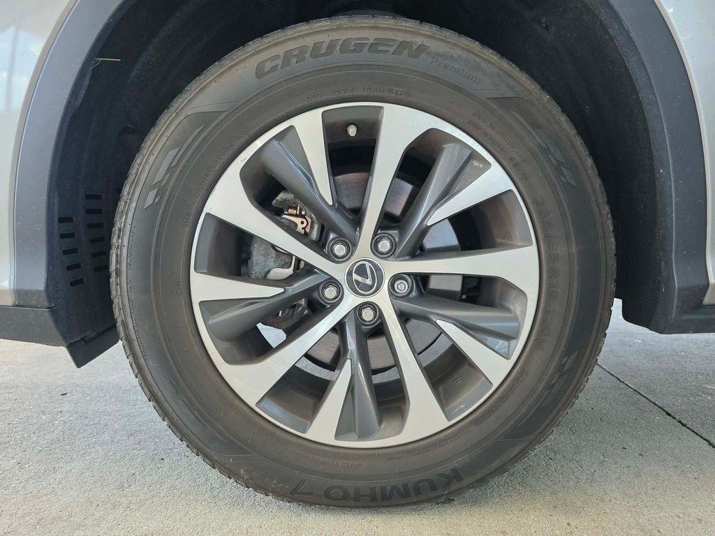 Lexus RX  2020