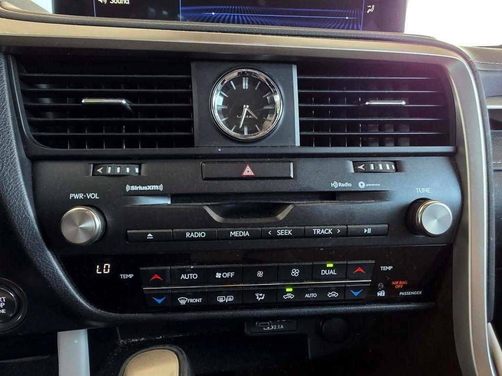 Lexus RX  2020
