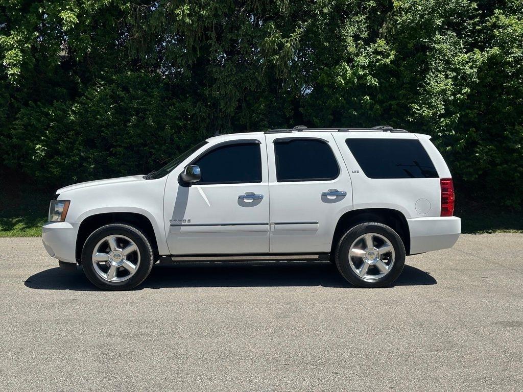 Chevrolet Tahoe  2014