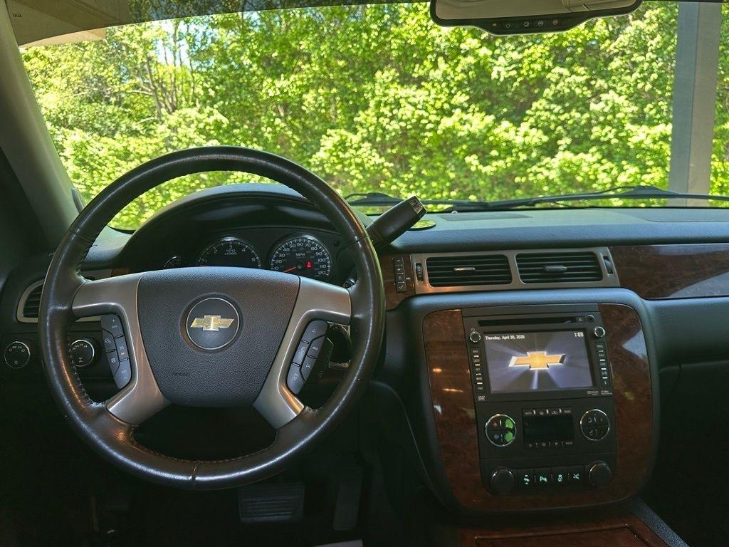 Chevrolet Tahoe  2014