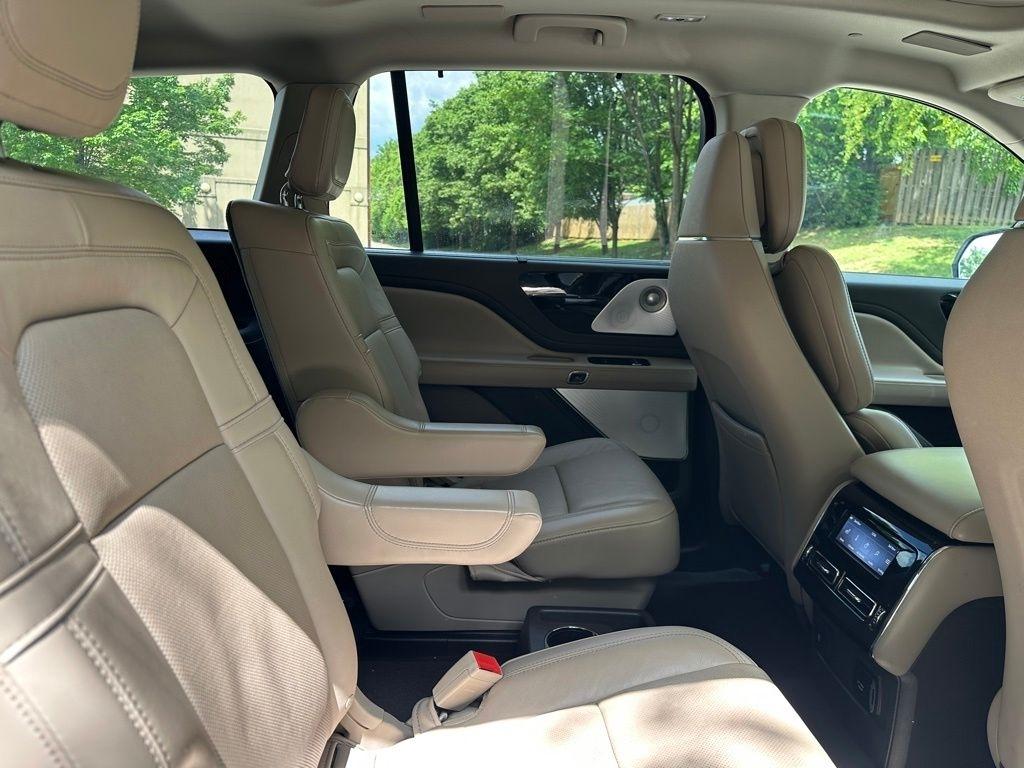 Lincoln Aviator  2022