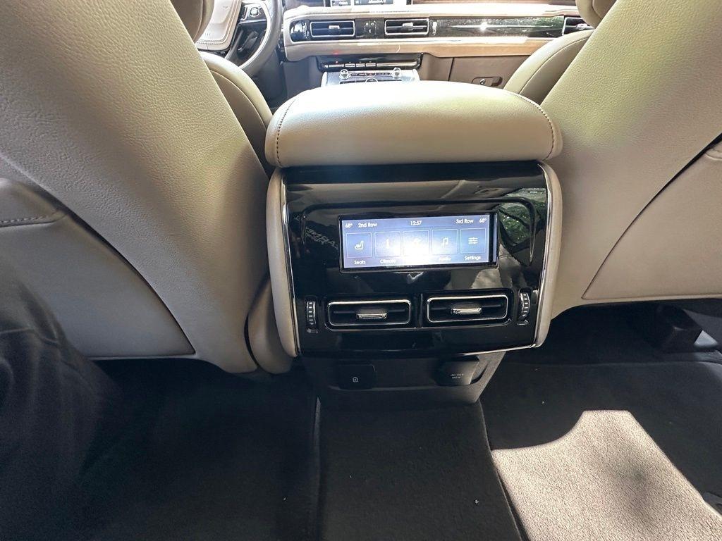 Lincoln Aviator  2022