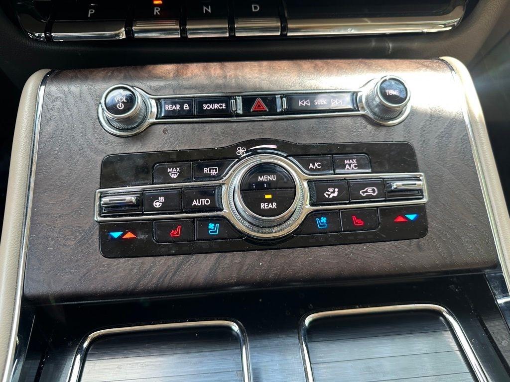 Lincoln Aviator  2022