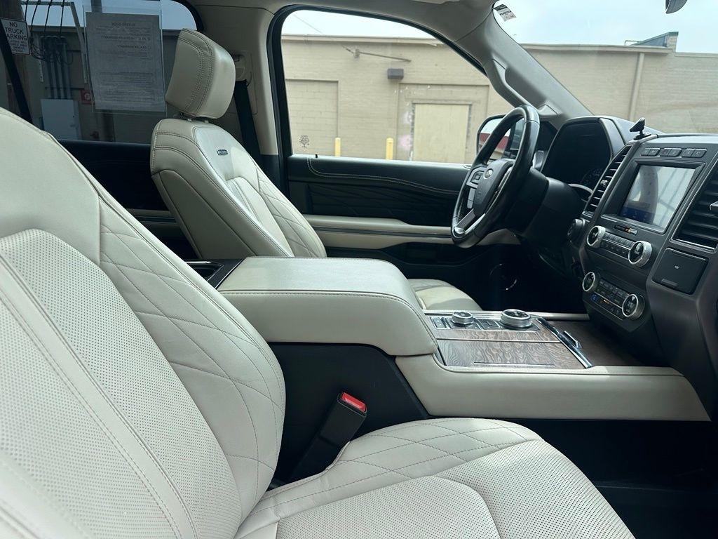 Ford Expedition Max  2021
