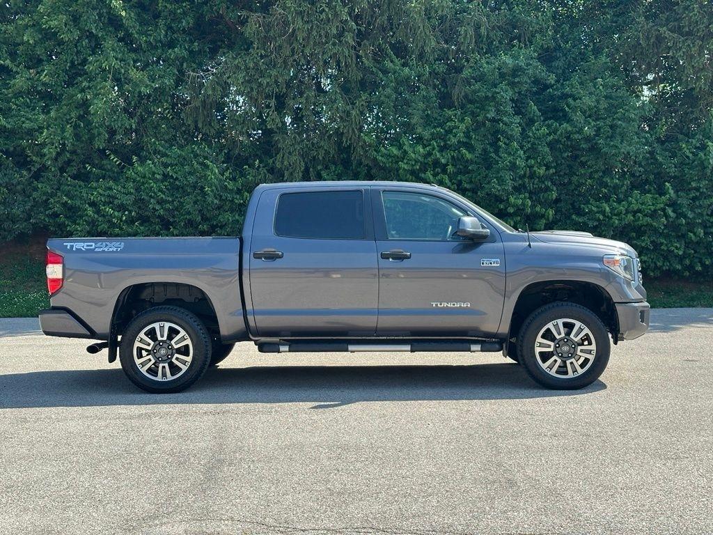 Toyota Tundra 4WD  2018
