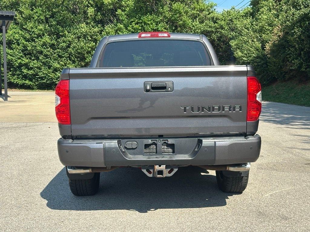 Toyota Tundra 4WD  2018