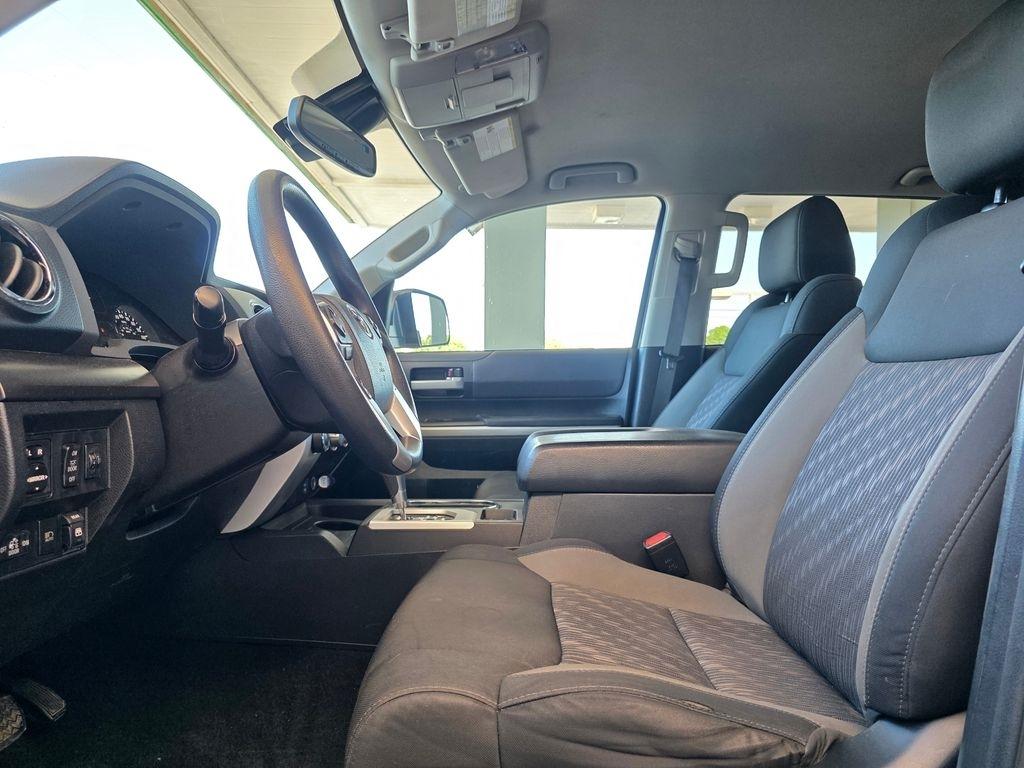 Toyota Tundra 4WD  2018