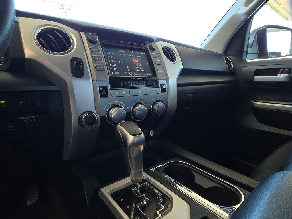 Toyota Tundra 4WD  2018