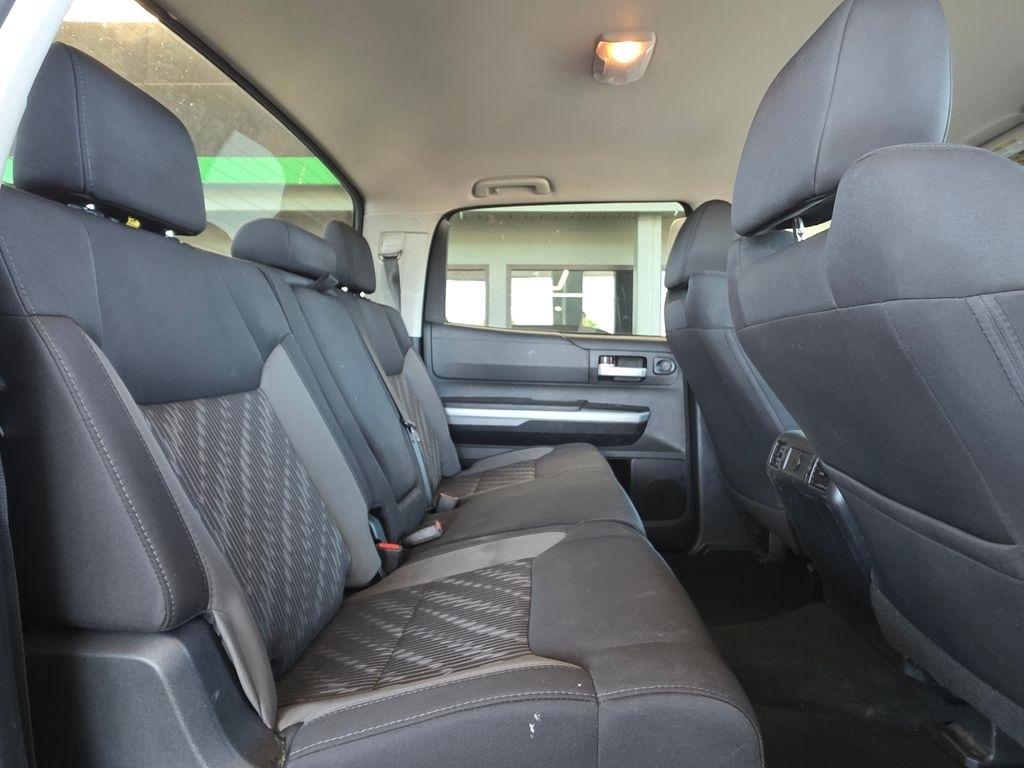 Toyota Tundra 4WD  2018