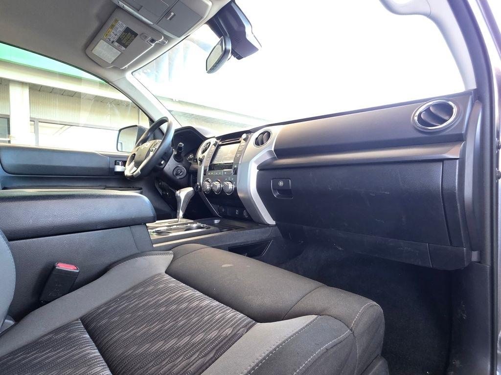 Toyota Tundra 4WD  2018