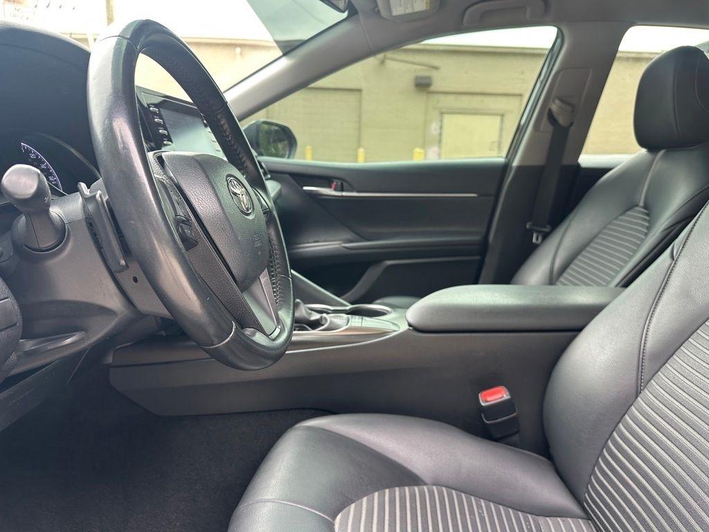 Toyota Camry  2023