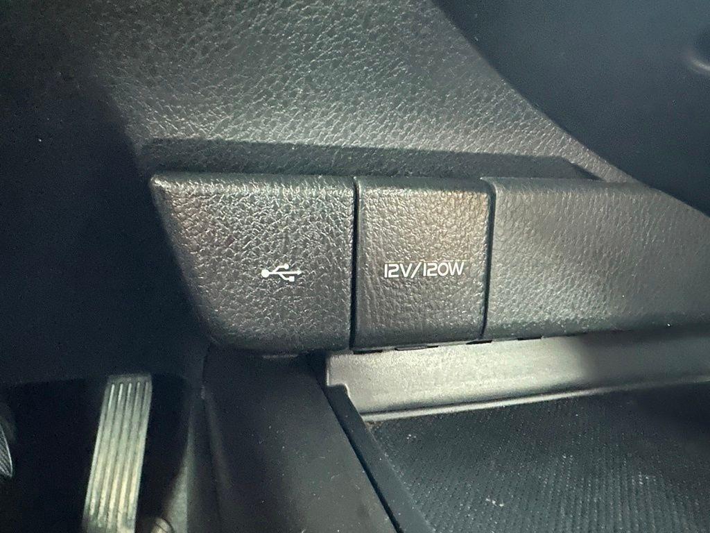 Toyota Camry  2023