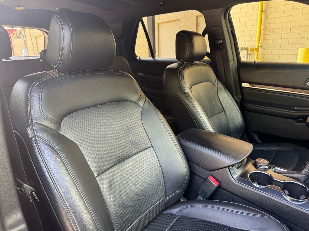 Ford Explorer  2017