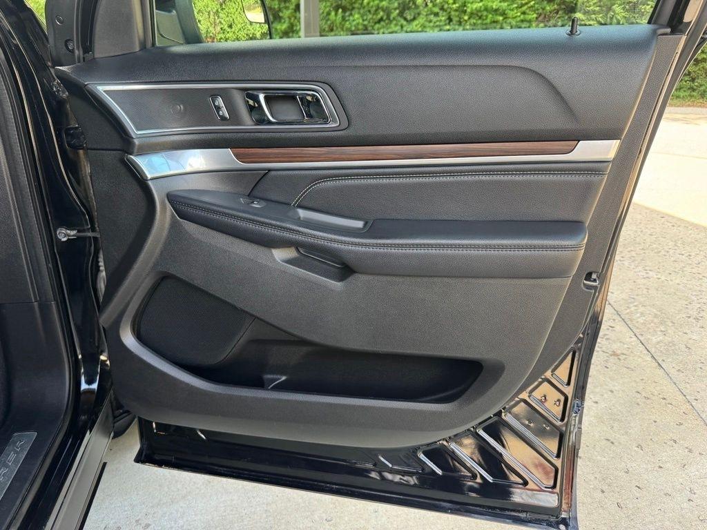 Ford Explorer  2017