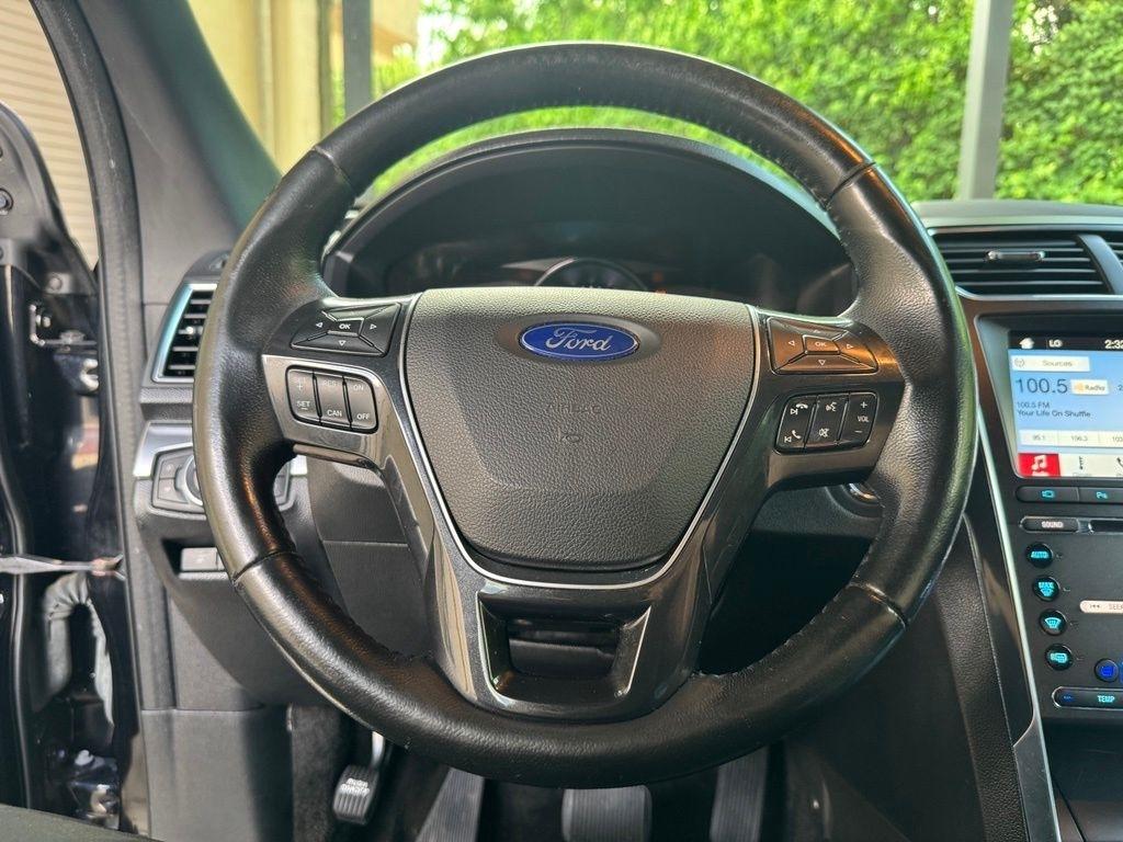 Ford Explorer  2017