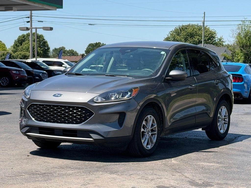 Ford Escape  2021