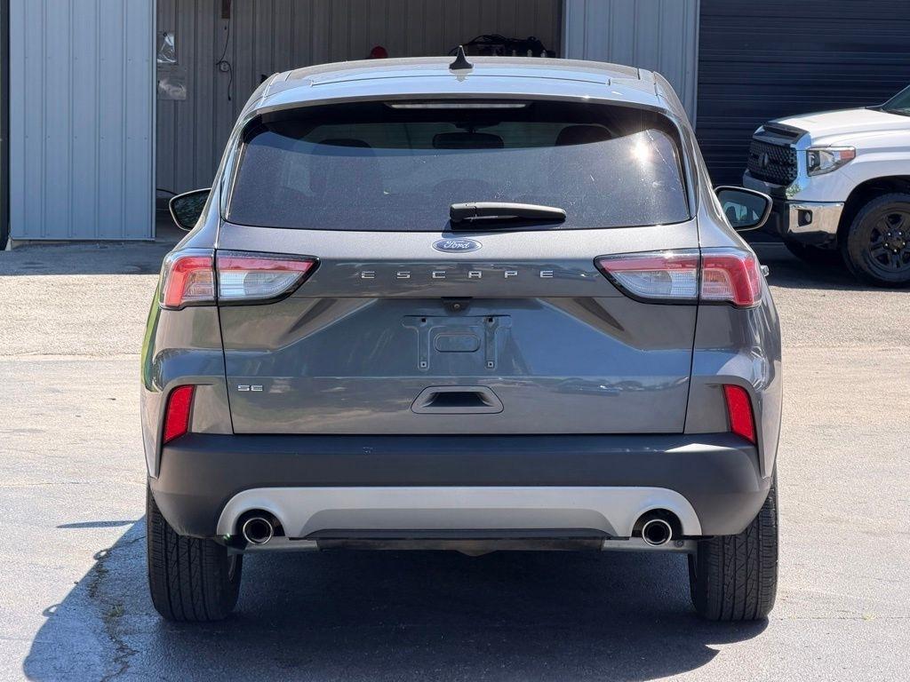 Ford Escape  2021