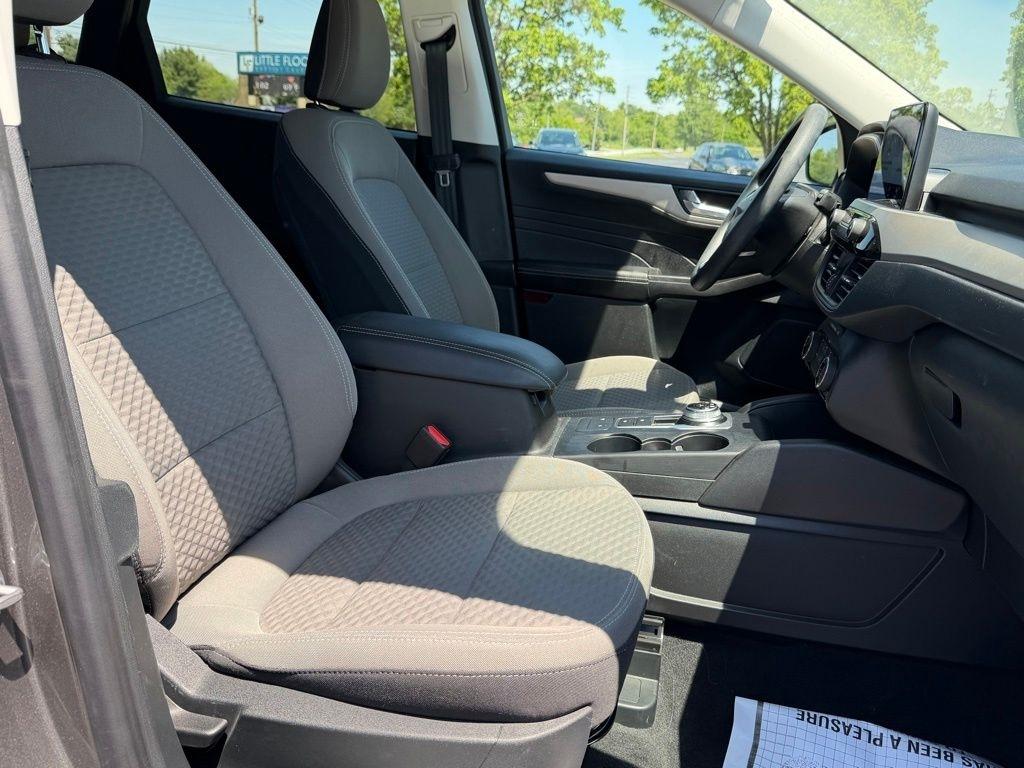 Ford Escape  2021