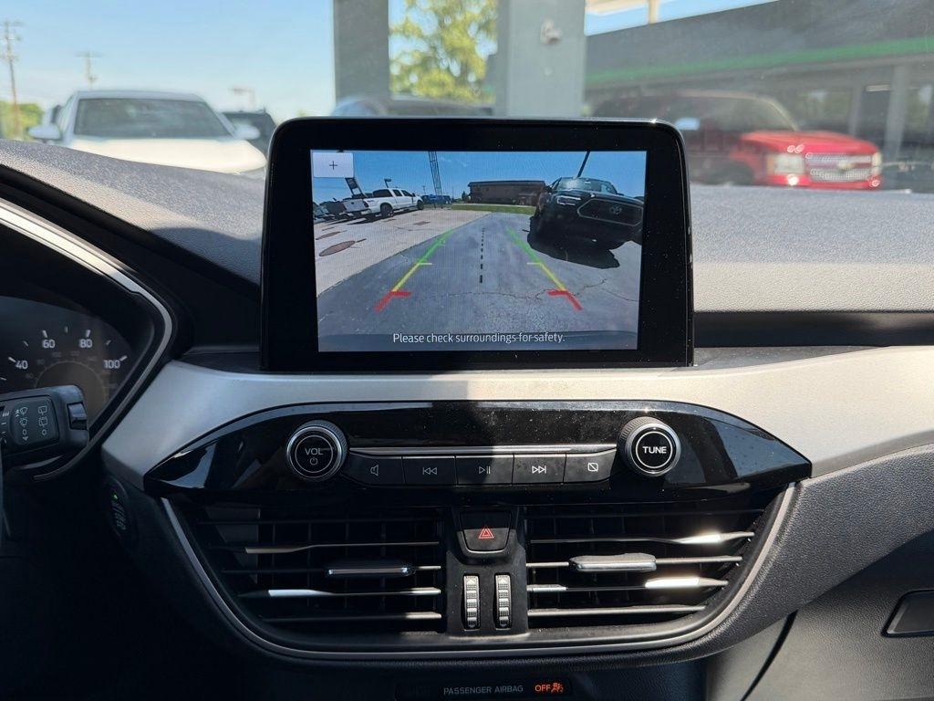 Ford Escape  2021