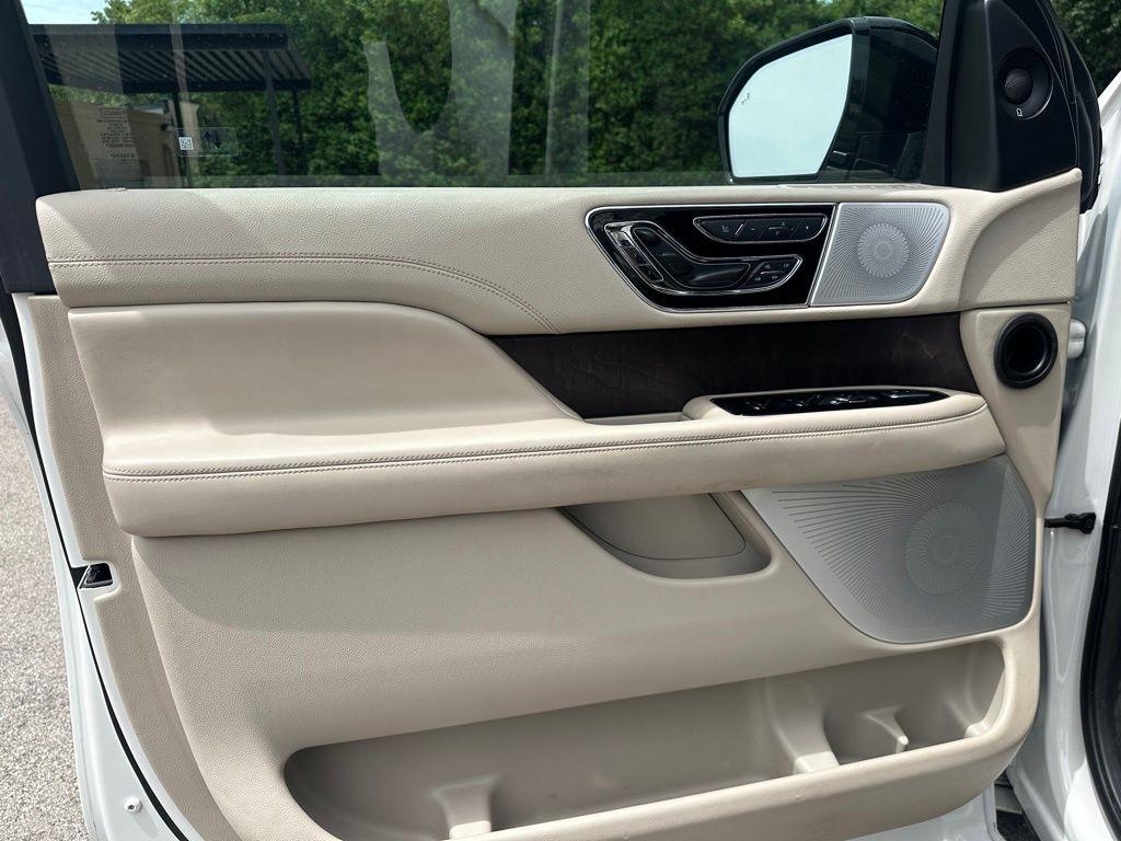 Lincoln Navigator L  2020