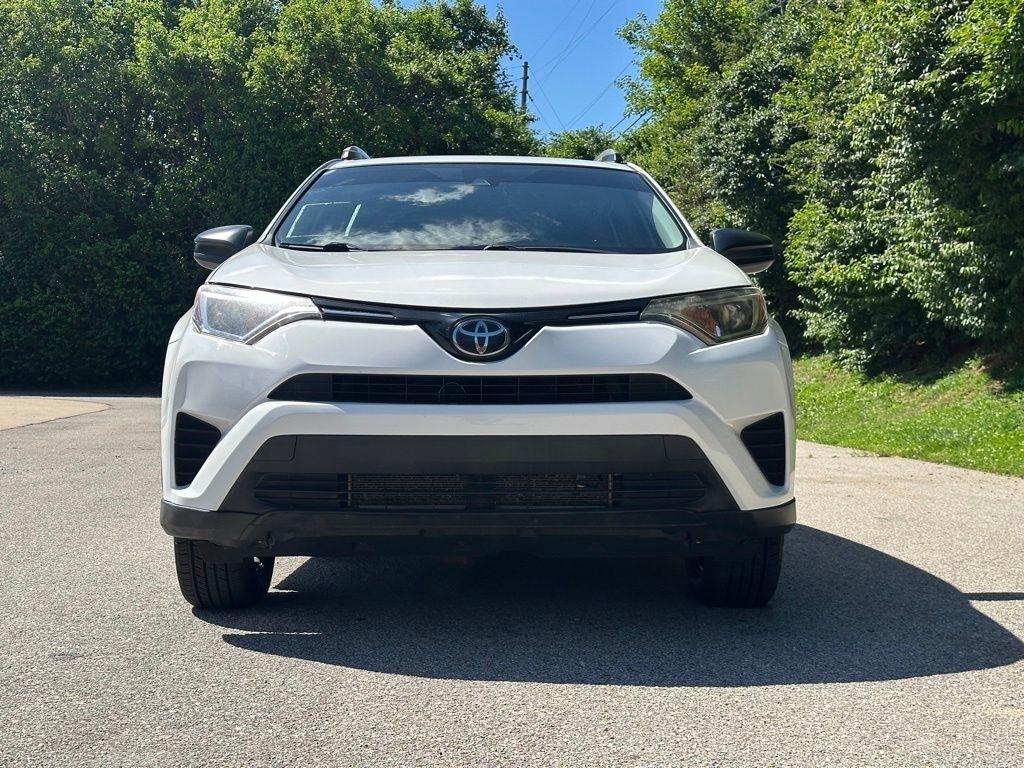 Toyota RAV4  2018
