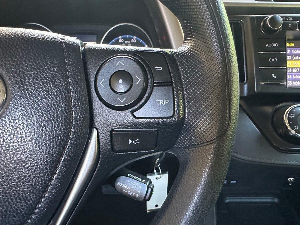 Toyota RAV4  2018