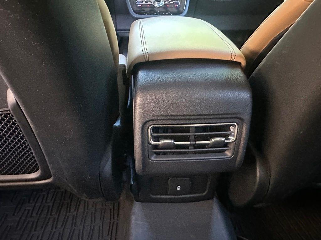 Lincoln Corsair  2021