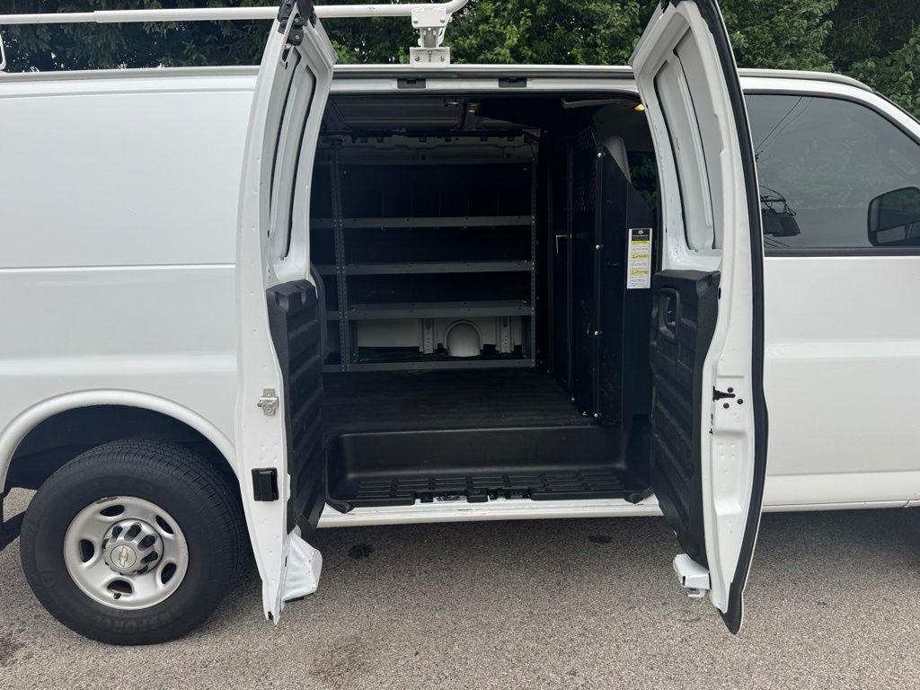Chevrolet Express Cargo Van  2020