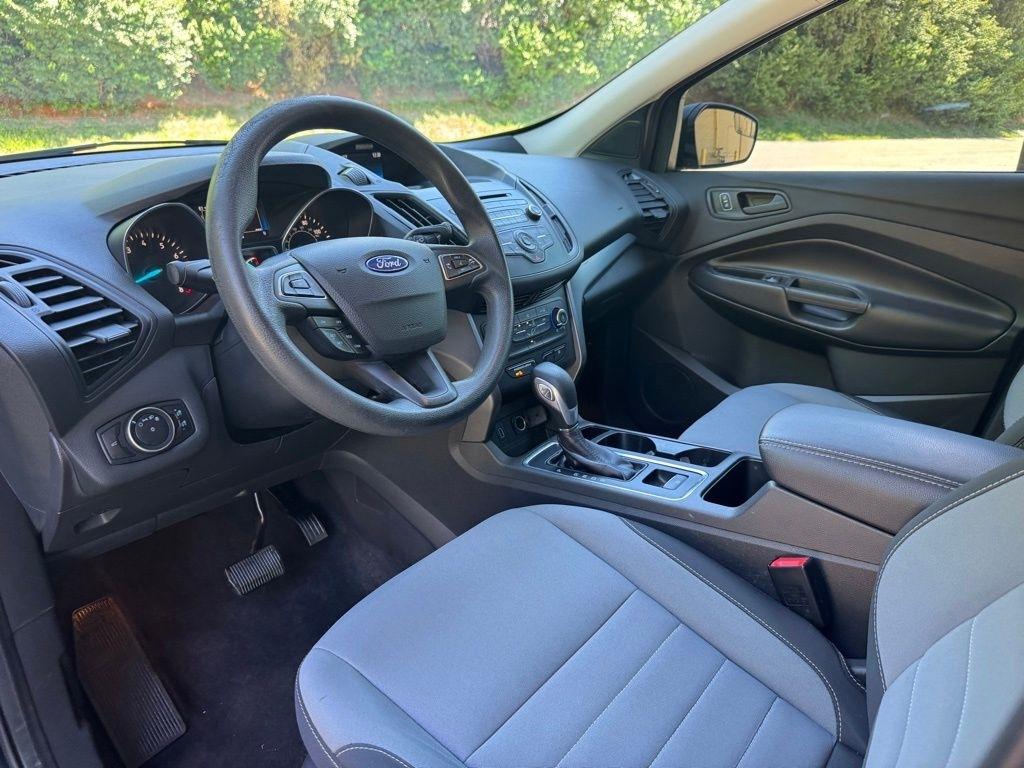 Ford Escape  2017
